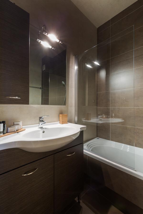 Stylish And Spacious 2Bd - Thiseio By Upstreet Αθήνα Εξωτερικό φωτογραφία